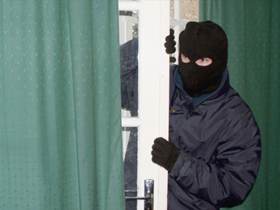 Κέρκυρα: Πρόσωπο με πρόσωπο με τους ληστές