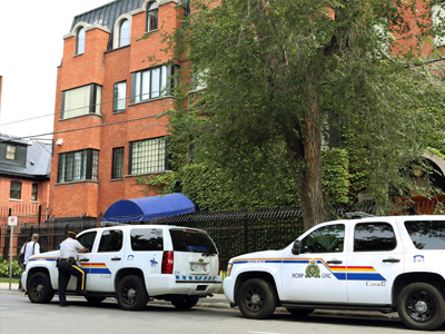 Πυρ και μανία με τον Καναδά το Ιράν