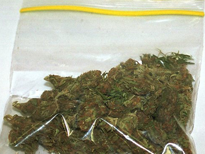 Ηράκλειο: Η κάνναβη έφερε… χειροπέδες