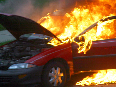 «Λαμπάδιασε» εν κινήσει στη Λεωφ. Βουλιαγμένης