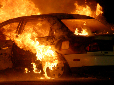 Το αυτοκίνητο έγινε… κάρβουνο