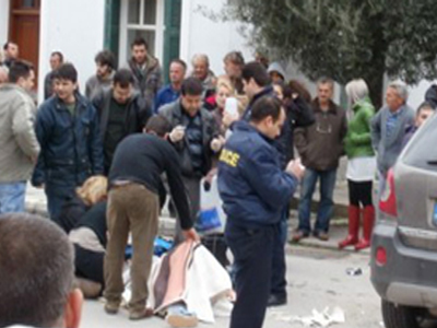 Σε σοβαρή κατάσταση οδηγός μηχανής