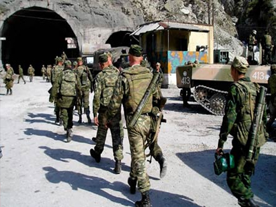 Μάχες στον Καύκασο – 12 νεκροί