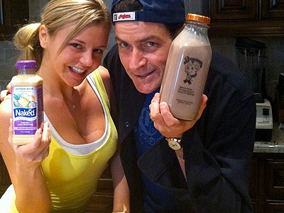 Στην αντεπίθεση ο Charlie Sheen