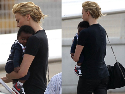 Πάντα κοντά της