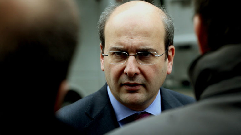 Χατζηδάκης: «Η λεβέντικη διαπραγμάτευση βασίζεται στo e-mail Βαρουφάκη»