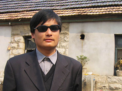 Ετοιμάζει βαλίτσες για τις Η.Π.Α.