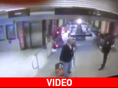 Η στιγμή του εκτροχιασμού στο Σικάγο!