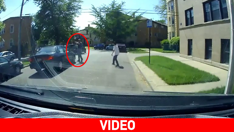 Πιστολίδι μέρα μεσημέρι σε συνοικία του Σικάγο