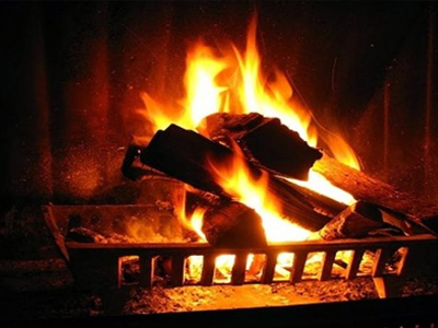 Στο νοσοκομείο με εγκαύματα δύο ηλικιωμένες από φωτιά σε καμινάδα