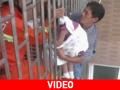 Απίστευτη διάσωση κοριτσιού στην Κίνα