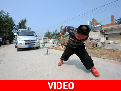 Κίνα: «Κουβαλητής» ετών… επτά!