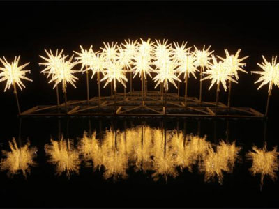 Θεσσαλονίκη: Χριστουγεννιάτικος στολισμός με σφραγίδα ΔΕΘ HELEXPO