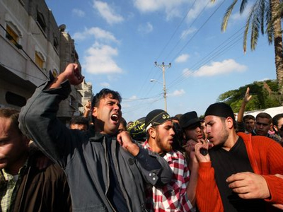 Άγριες συμπλοκές σε προσφυγικό καταυλισμό στον Λίβανο