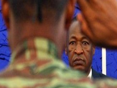 Βάφτηκε με αίμα ανταρσία στη Μπουρκίνα Φάσο