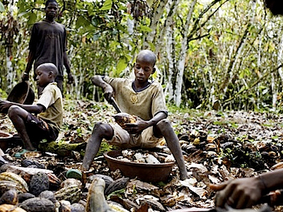 Συνεχίζονται οι μάχες στην Ακτή Ελεφαντοστού