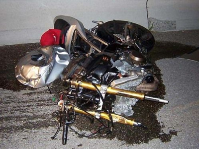 Πάρος: Σύγκρουση φορτηγού με δίκυκλο