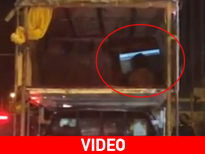 Διώροφο Datsun με ενσωματωμένη… οθόνη!