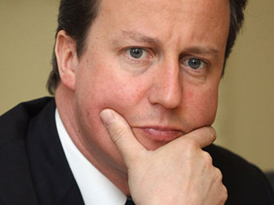 Δεν «χαλαρώνει» το ζωνάρι των Βρετανών