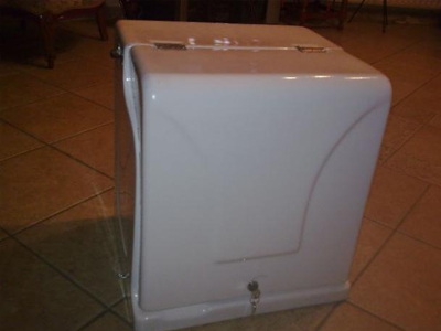 Έστησαν καρτέρι σε διανομέα