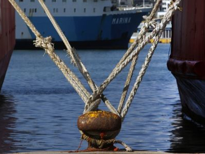 Χωρίς πλοία μέχρι την Τρίτη