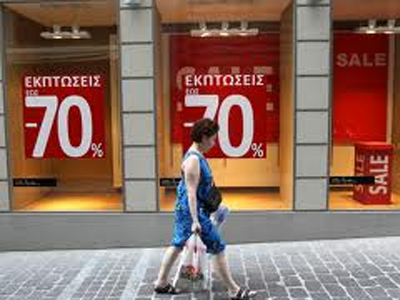 Απογοητευτικός ο τζίρος των θερινών εκπτώσεων