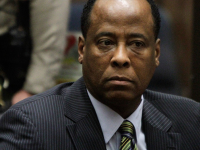 Χωρίς συνήγορο υπεράσπισης