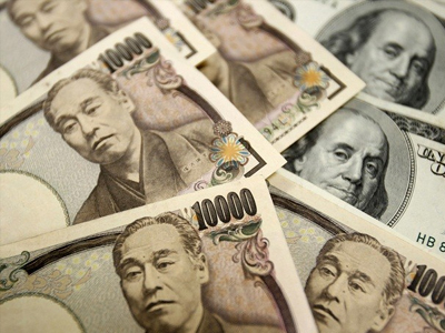 Ενισχύθηκε το δολάριο έναντι ευρώ και γιεν μετά την ανακοίνωση της Fed