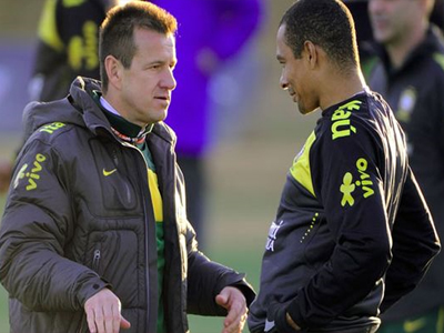 «Στάζει» μέλι για Ζιλμπέρτο