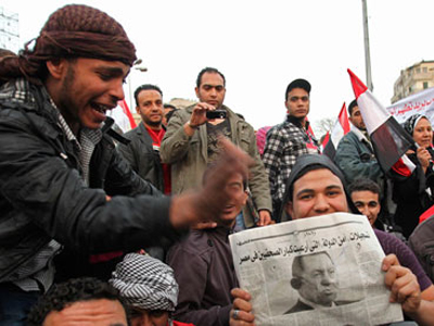 Ο στρατός διέλυσε βίαια τους διαδηλωτές