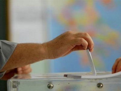 Χωρίς κρατήσεις ή φόρους οι αποζημιώσεις όσων εργαστούν για τις εκλογές