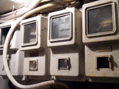 Πάτρα: Η ΔΕΗ πήγε να κόψει το ρεύμα σε μηχανικά υποστηριζόμενη γυναίκα