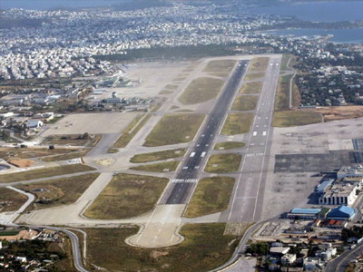 Στα… χαρακώματα για το Ελληνικό