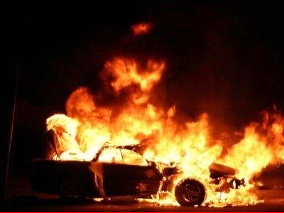 Πυρκαγιά σε αυτοκίνητο στις Αχαρναί