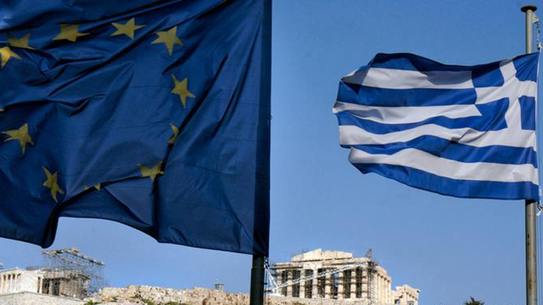 Μαρκ Μαζάουερ: «Ο Τσίπρας να επιλέξει την πατρίδα αντί το κόμμα»