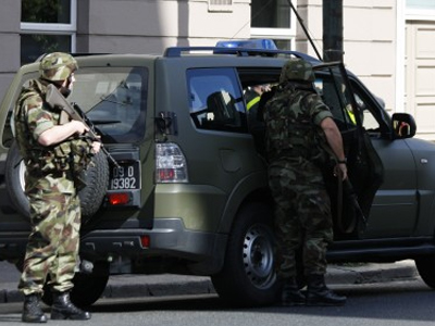 Εξουδετέρωση εκρηκτικών μηχανισμών στη Β. Ιρλανδία