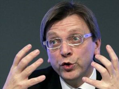 Αμετακίνητος ο Φέρχοφσταντ για το Σύμφωνο Σταθερότητας