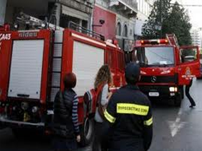 «Λαμπάδιασε» οδοστρωτήρας στο Ηράκλειο Κρήτης