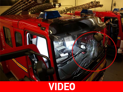 Βρετανία: Επίθεση με τούβλα σε πυροσβεστικό όχημα