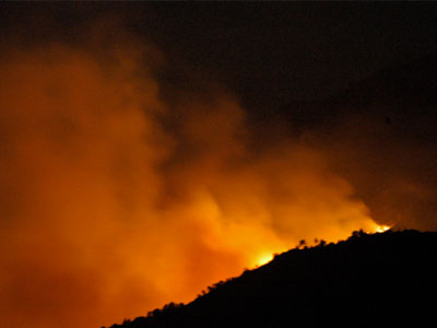 Ρέθυμνο: Ολονύχτια μάχη με τις φλόγες