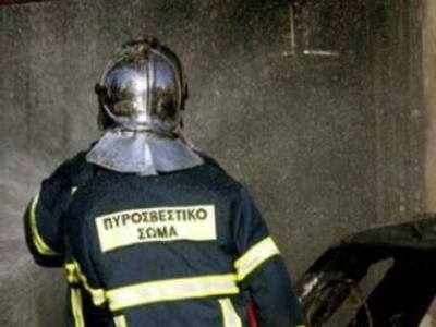 Φωτιά σε ισόγειο κατάστημα στο Κερατσίνι