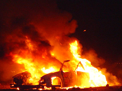 «Λαμπάδιασε» αυτοκίνητο στο Ζεφύρι