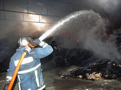 Πυρκαγιά σε γραφεία τράπεζας στην Αθήνα