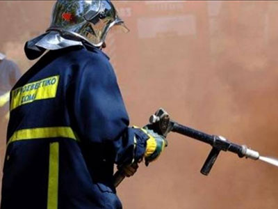 Υπό έλεγχο η φωτιά σε πολυκατοικία στο Μαρούσι