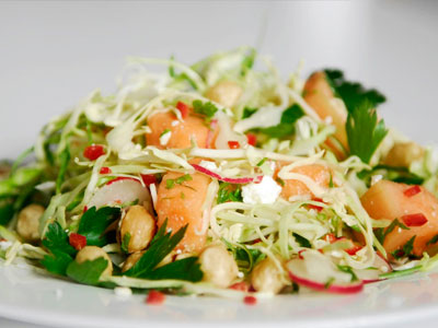 Φεστιβάλ φαγητού στην πλαζ Αρετσούς Φεστιβάλ φαγητού στην πλαζ Αρετσούς