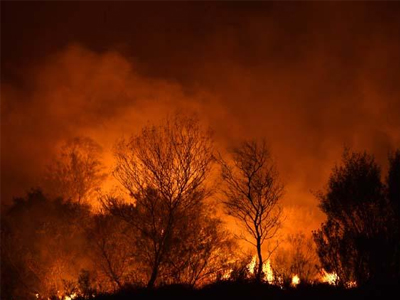 Μαυροβούνιο: Εκκένωση ελληνικής πρεσβείας λόγω πυρκαγιάς Μαυροβούνιο: Εκκένωση ελληνικής πρεσβείας λόγω πυρκαγιάς