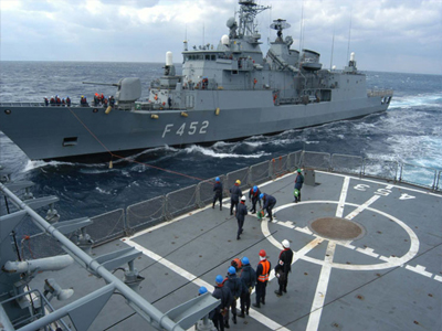 Μεταφορά Βρετανού στρατιώτη στο νοσοκομείο της Ρόδου