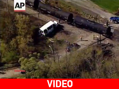 Η.Π.Α.: Σύγκρουση αμαξοστοιχίας με λεωφορείο