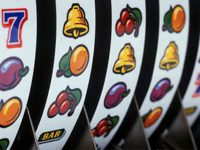 Τα «φρουτάκια» την έστειλαν κρατητήριο