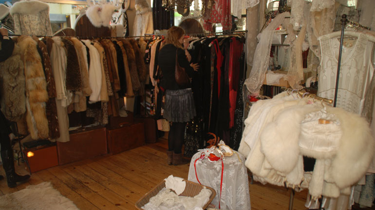 Χαλκιδική: Χτύπησαν «γουναράδικο» που ανήκει σε συγγενή του Ιβάν Σαββίδη